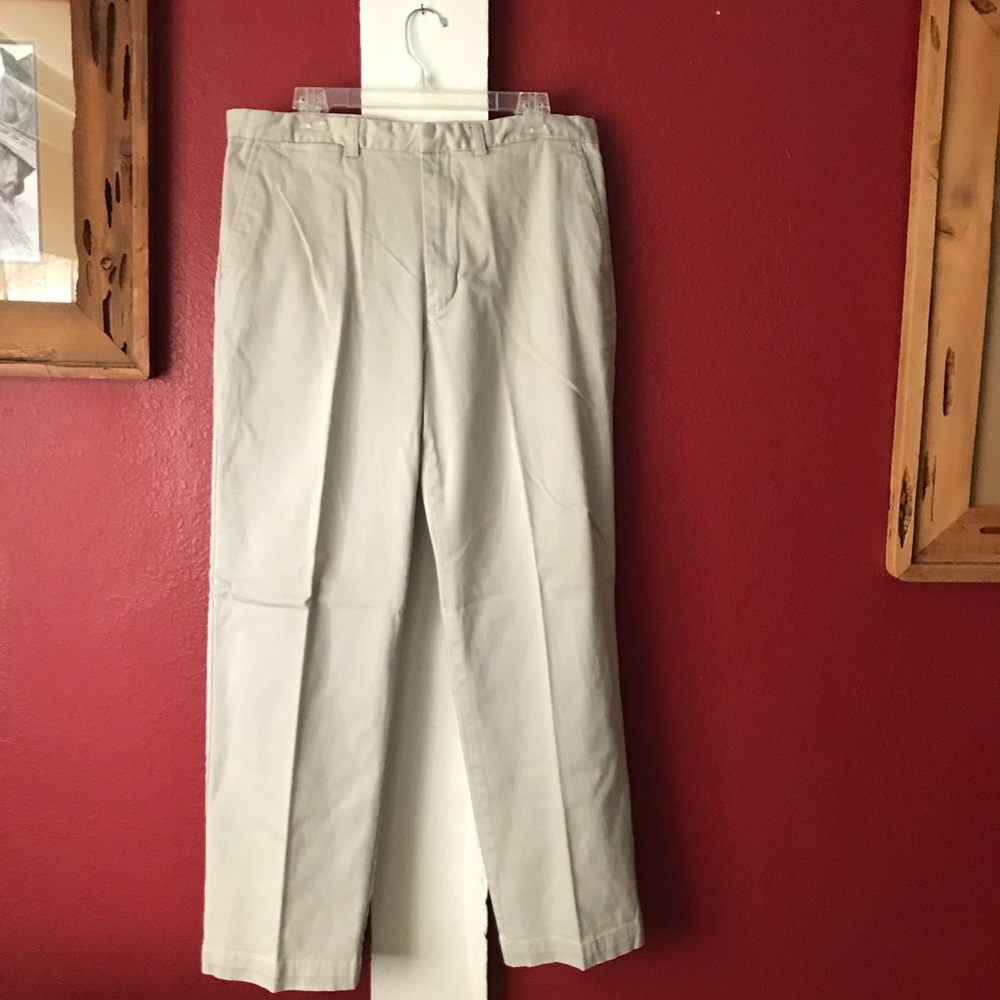 Men’s Old Navy khaki pants size W36 L32